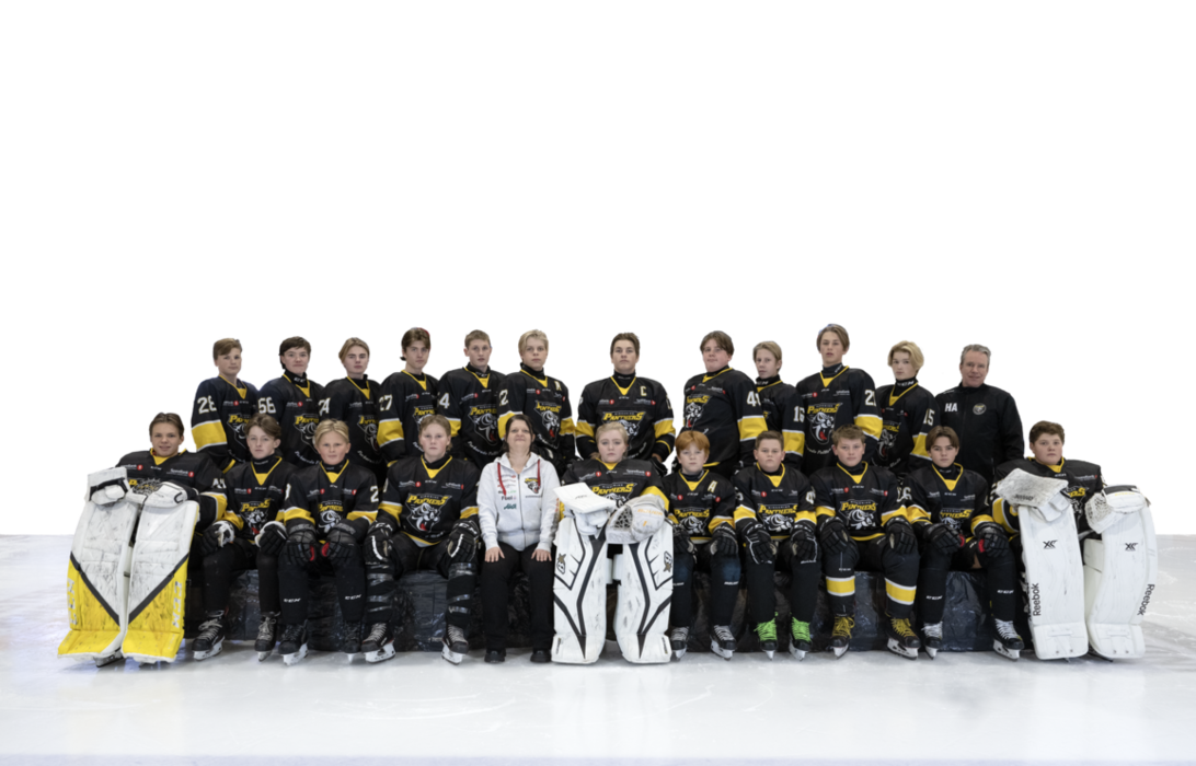 U16